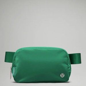 RARE* Lululemon Everywhere Belt Bag Emerald Ice Green 1L